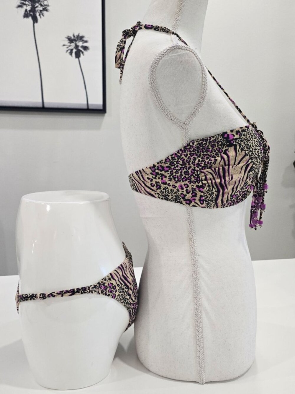 Victoria’s Secret ✦ Animal Print Fringe Halter Bikini Set ✦ Beaded Detailed Top - Picture 3 of 8